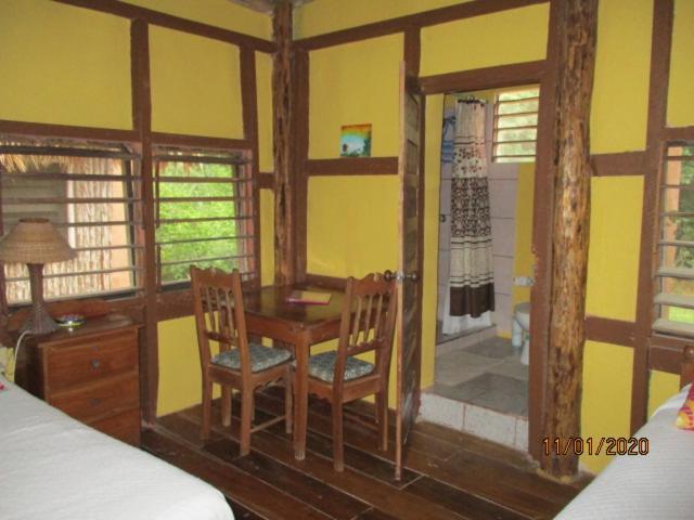 Cerros Beach Inn Corozal Ngoại thất bức ảnh
