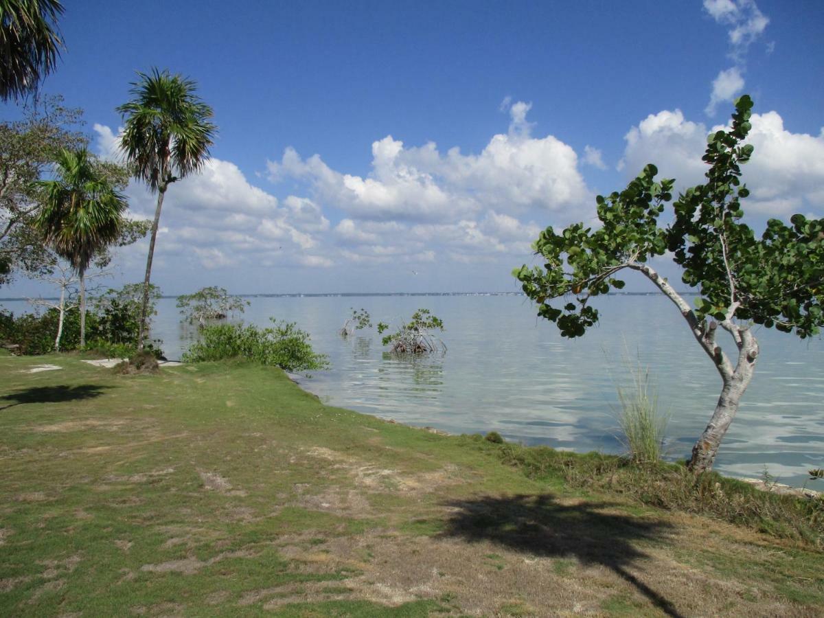 Cerros Beach Inn Corozal Ngoại thất bức ảnh